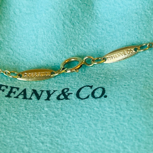 Tiffany 18K Yellow Gold Bean necklace - 18 mm pendant; 18” chain. - Picture 3 of 3